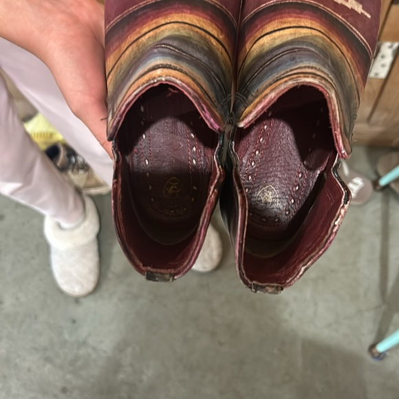 No smells no stains no rips - Picture 7 of 8